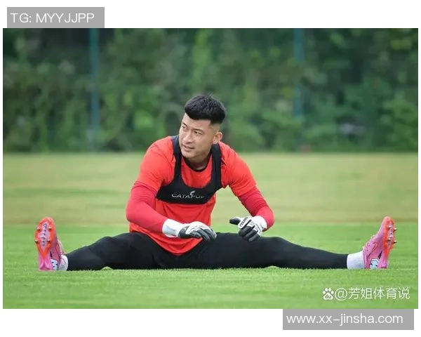 蓉城足球面临体系重建新教练如何应对三中卫挑战